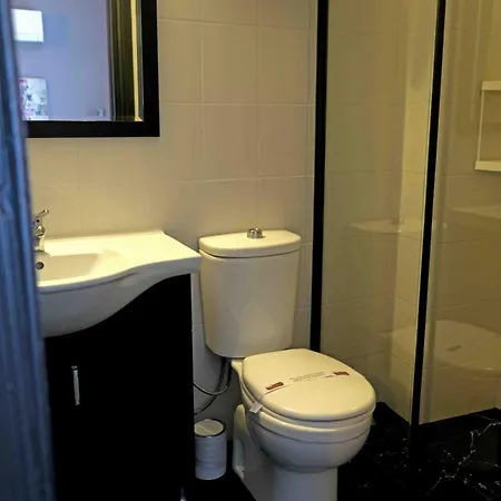 Yasemin Hotel 3*