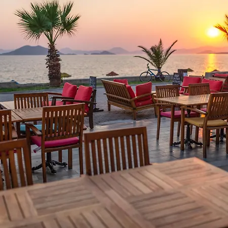 Hotel Yasemin 3*
