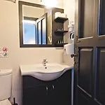 Yasemin Hotel 3*