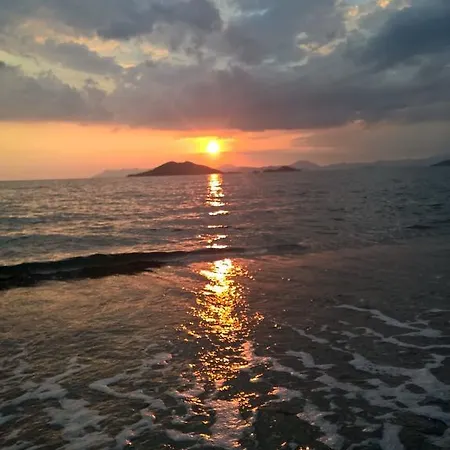 Yasemin Фетхие