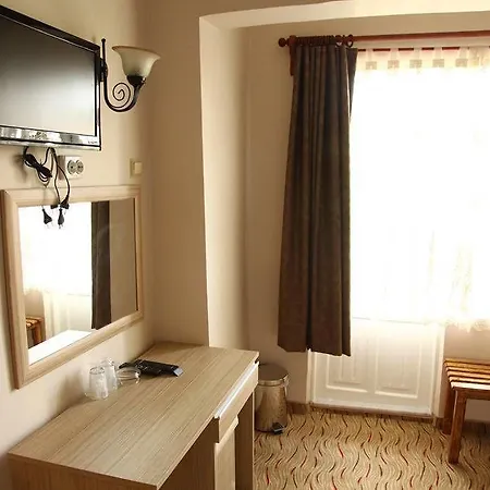 亚塞明酒店 酒店 3*