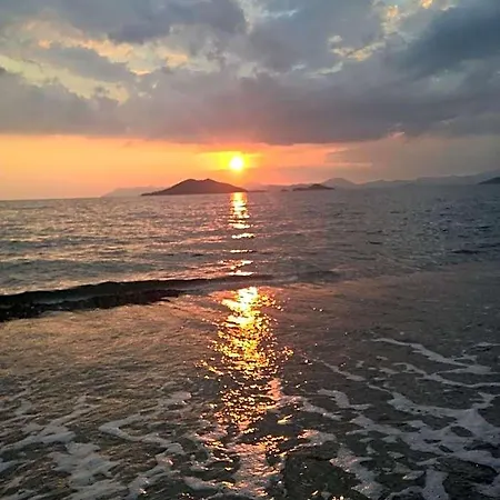 Ξενοδοχείο Yasemin 3*