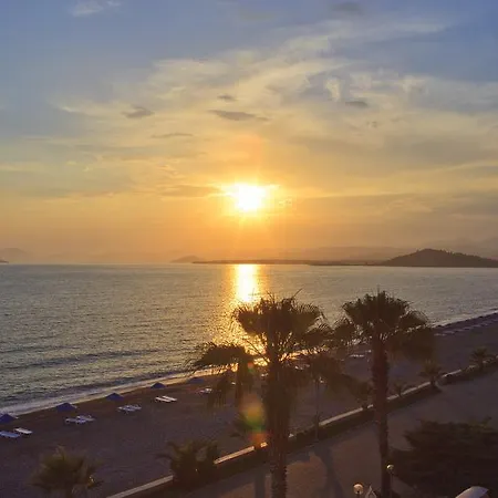 亚塞明酒店 酒店