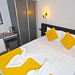 Yasemin Hotel
