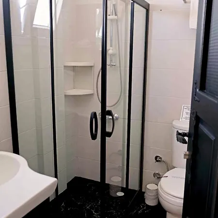 Hotell Yasemin 3*